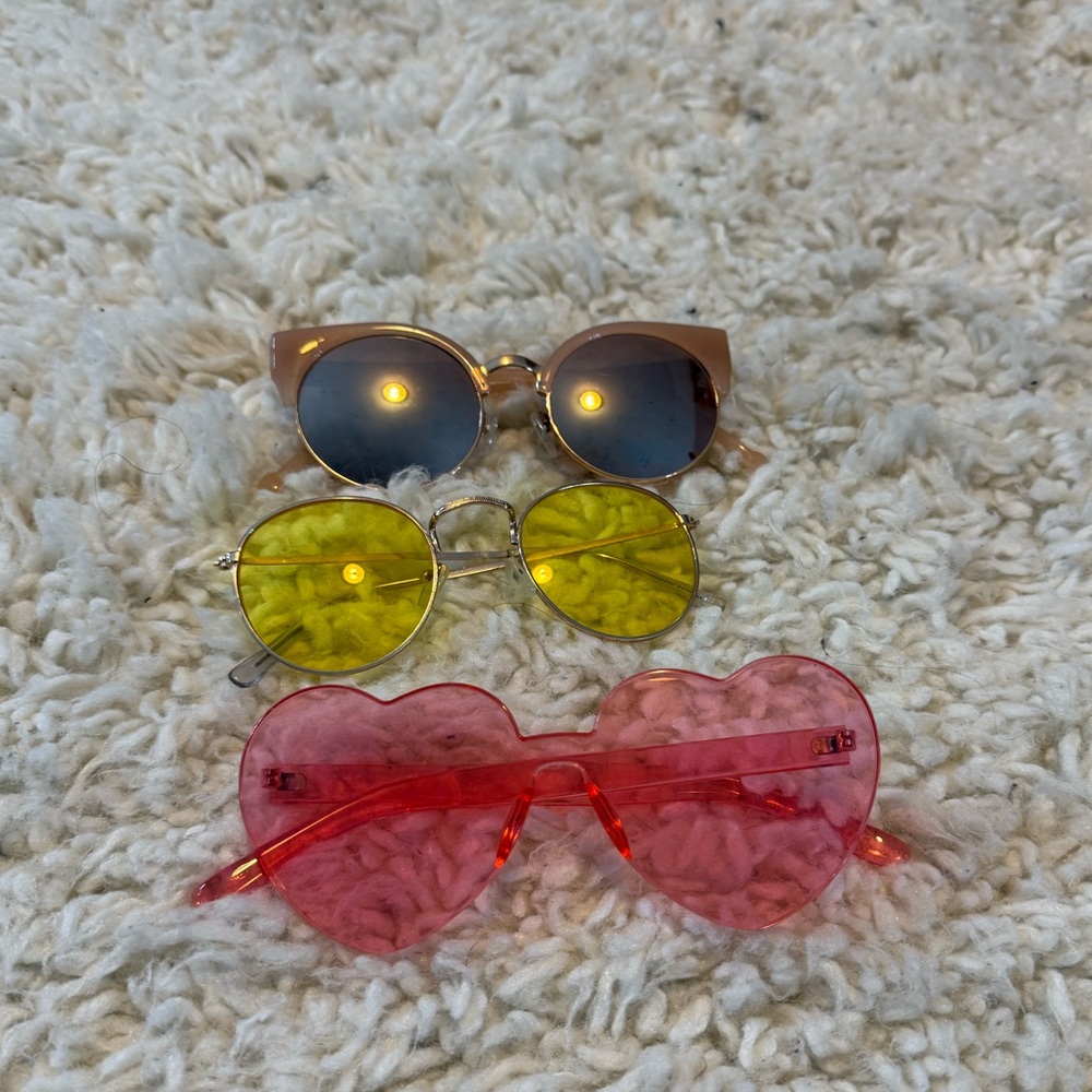 Heart and Round Sunglasses Set - Pink and yellow